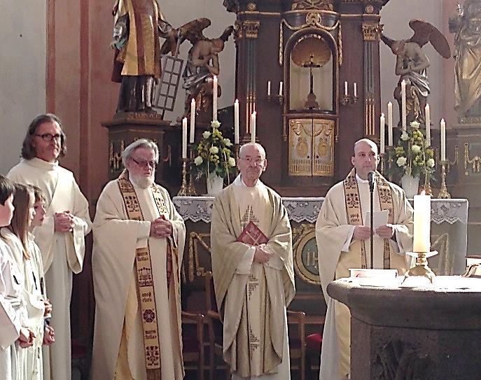 Goldenes Priesterjubiläum Pfr. i. R. Rudi Halffmann Der 5. März 2017 war der 50. Jahrestag meiner Priesterweihe und der 12. März der Jahrestag meiner Primiz.