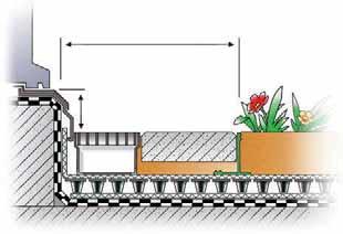 Als Oberkante Belag gilt die Oberfläche der Belagskonstruktion (z.b. die Oberfläche der Vegetationsebene bzw. des Gehbelages, der Deckschicht oder der Kiesschüttung).