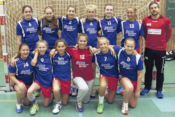 Weibliche C-Jugend 19 Die weibliche C-Jugend des ATSV in der Saison 2015/16 mit ihrem Trainer Maximilian Busch.