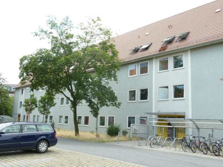 ESC Studierendenwohnheim Mannheim Maßnahmen: in 8 Gebäuden Erneuerung der Fernwärmeübergabestationen Frischwasserladesystem, Gebäudeleittechnik, Energiemanagement LED Beleuchtung an einem Gebäude,