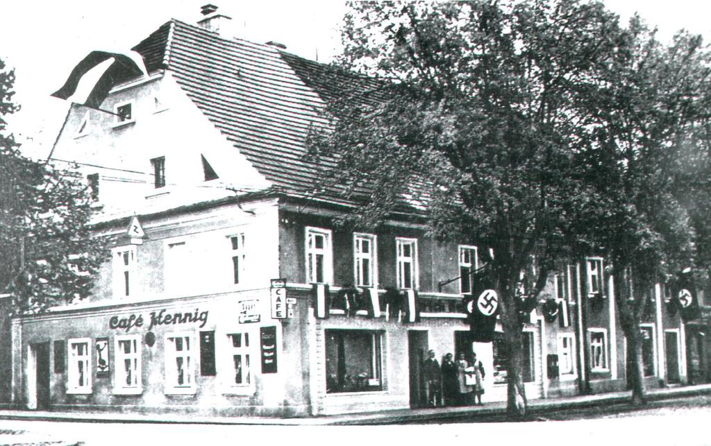 213 Foto 27: Café Hennig, 1944/45 Verpflegungsstätte für Flüchtlinge. Foto: Privatbesitz Joachim Schwager, Wesel.