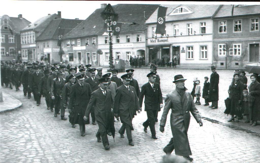 36 ter. Nach dem Tod Rauerts 1939 unternahm die NSDAP einen weiteren Übernahmeversuch, der durch Rauerts Sohn abgewehrt werden konnte. 67 Jedes Jahr fand am 1.