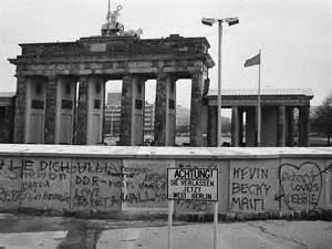 Seite 12 Modul 4: Geschichte Berlins und Erkundung Es war sehr interessant für die Teilnehmer über die Geschichte Deutschlands und Berlins mehr zu erfahren.