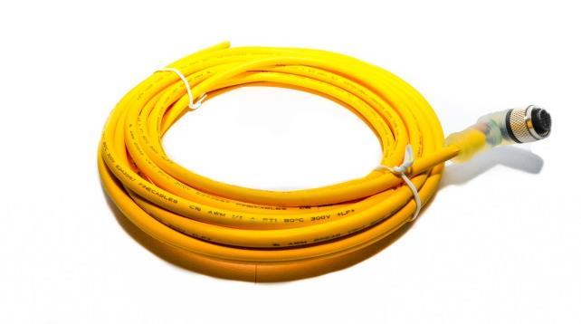 des Kabels und des Typs geben] 1: An der 3 in 1 Antenne ist das mit "WiFi" gekennzeichnete Kabel an den Anschluss der RallySafe-Einheit - ebenfalls mit "WiFi" gekennzeichnet - anzuschließen