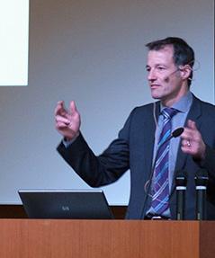DR. Steffen Kinkel von der Hochschule Karlsruhe