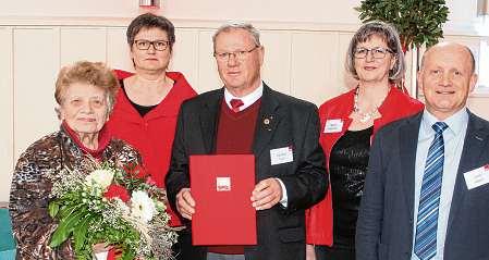 Aus der Region Bregtalkurier Nr. 12 Seit 50 Jahren dabei Am 1. Juli 2013 schlossen sich der Furtwanger und der Vöhrenbacher Ortsverein zum gemeinsamen Ortsverein Oberes Bregtal zusammen.