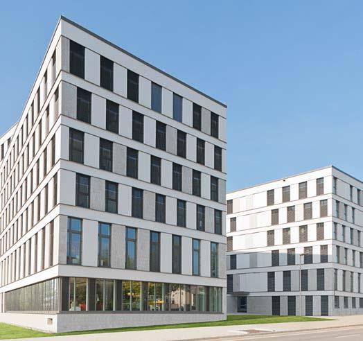 REHAU Komponenten im Einsatz: - Flächenheizung, 210 m² - RAUGEO PE-Xa Erdwärmesonden, 3 Einheiten je 95 m - Luft-/Erdwärmetauscher Stadttor Heidelberg mit oberflächennaher
