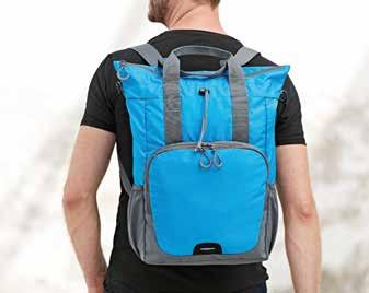 30 LIFESTYLE 1813350 STEP multi bag new Multibag PVC FREE navy (3) cyan (652) black (1) Material: Polyester 420d & ripstop Size (cm): W 29,5/42 x H 48,5 x