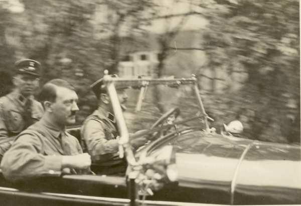 Es war im Juli dieses Jahres, als Adolf Hitler in Braunschweig 108 das Grab Heinrichs des Löwen im Dom besuchte. Geplant war die Weiterfahrt durch den Harz zum Kyffhäuser.