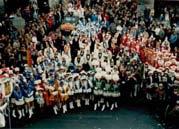 In dem auf dem Bleichrasen aufgestellten Festzelt wird das Jubiläum drei Tage lang gebührend gefeiert. Arwesbär-Vertreibung In der Session 1989/1990 fanden am 3.