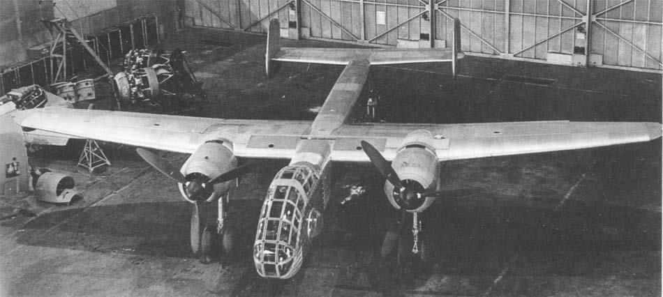Stand Herbst 2017 - Seite 1 Junkers Ju 288 AIC = 2.032.2951.20.32 Die Junkers Ju 288 war die Neuentwicklung eines Kampfflugzeuges der deutschen Luftwaffe im Zweiten Weltkrieg.