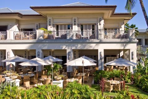 Das besondere Hotel THE FAIRMONT ORCHID * * * * * KOHALA Ein ganz besonderes Luxus Hotel direkt am weisen Kohala Sandstrand- und Bucht An der sonnigen Kohala- Kona Küste liegt das besondere