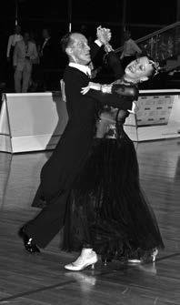 swing Hessen / Rheinland-Pfalz Nordhessische Tanztage wiederbelebt TRPauf Elf Senioren III S-Paare boten den Zuschauern Tanzsport auf hohem Niveau.