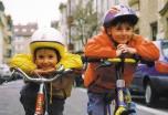 Fünf Gründe für die Fahrradförderung Erstens: Sicherheit Rad fahren ist keine besonders gefährliche Fortbewegungsart! Allerdings gibt es erhebliche Unterschiede nach Altersgruppen.