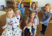 Nationalfeiertag Anlässlich des Nationalfeiertages erfuhren die Kinder viel über Österreich.