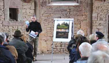 40 Veranstaltungen 2014 Mai 11. 05., So. 11. 05., So. 12. 05., Mo. Burgführung in Kirkel Treffpunkt: Heimat- und Burgmuseum Kirkel, Schlossbergstr. 4, Kirkel-Neuhäusel Uhrzeit: 10 Uhr/1 Std.