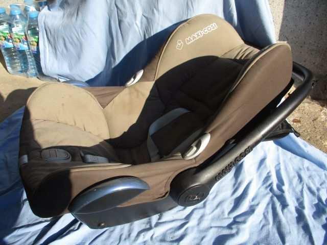 # 0047 Baby Trageschale / Autositz Baby - Trageschale und event.