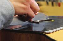 Konzertgitarren / Classical Guitars Unsere Meisterwerkstätten Our Master Workshops Wir können auf eine lange Tradition im Gitarrenbau, bis in die 1920er Jahre,