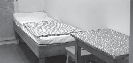Wohin die Überwachungsmaßnahmen schlimmstenfalls führen konnten, zeigt ein Ausstellungsraum zur Stasi-Haft.