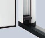 Eingangstür ThermoPro Die günstige Ausführung für Nebeneingänge Türblatt Alle ThermoPro Türen sind mit einem innen und außen flächenbündigen, 46 mm dicken Stahl-Türblatt mit innenliegendem