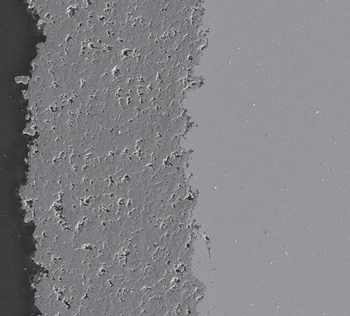 Die besten Schichten hatten eine gleichmäßige Porosität, eine gute Haftfestigkeit zum Substrat und keine makroskopischen Risse (Bild 4).