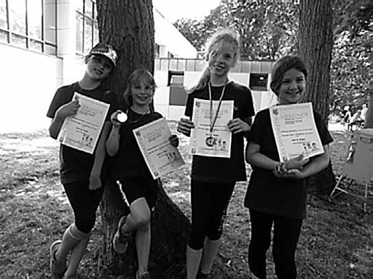 Beruser Kids (von links): Nathalie Schäfer Platz 4, Melissa Barbian Platz 1, Leni Schmitz Platz 3, Johanna Schober Platz 6 Wir gratulieren euch allen ganz herzlich!