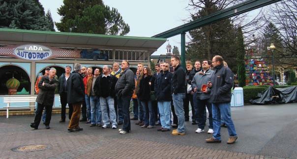 November 2008 Dieses Jahr führte die Sicherheitsbeauftragten-Lehrfahrt nach Rust, um ein bisschen hinter die Kulissen des Europa-Parks zu schauen, während er für die Revision geschlossen ist.