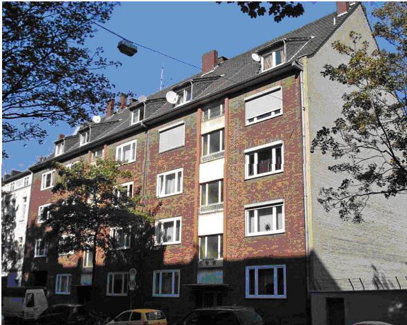 Haus Kölner Str. 338 Düsseldorf-Oberbilk - Vorderansicht Wohnungseigentum Nr. 9, im Dachgeschoß links des Hauses Kölner Straße 338 gelegen, mit rd.