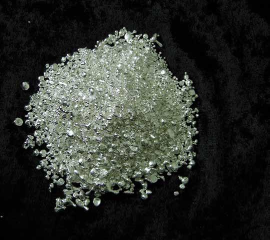 Nickelsulfat wird in der Galvanoindustrie zum Vernickeln eingesetzt.