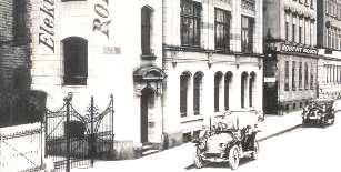 1913: Eine eigenständige Lehrlingsabteilung mit Lehrwerkstatt wird eingerichtet. 1919: Der»Bosch-Zünder«erscheint. Bosch veröffentlicht bspw.