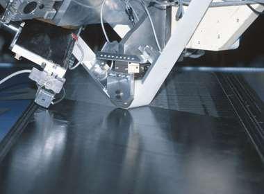 Stand der Technik Faserkunststoffverbund Faserkunststoffverbund (FKV) Verfahren für vorimprägnierte Halbzeuge Autoklavverfahren Faserspritzen Pressen Pultrusionsverfahren Spritzguss