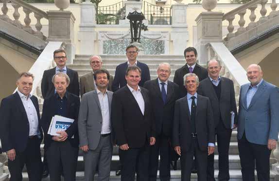 26 Die Mitglieder des Arbeitskreises»European Company Law«bei ihrer Tagung am 26. und 27. Mai 2016 in Genua, auf der Fragen des Rechts der Unternehmensgruppen (Konzernrecht) diskutiert wurden.