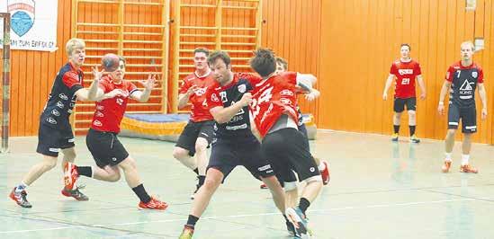In der ersten Runde trennten sich die Handball Mit einem Endstand von 33:30 zeigten Die Roten dem HSV Warberg/Lelm im Altstars gegen Jungstars -Derby gestern in der Süpplinger Nord-Elm Halle, dass