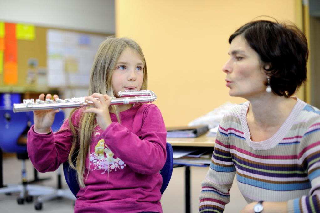 persönlicher Instrumentalunterricht Eltern und Kinder gezielt ansprechen JMS / Konservatorium / Musikschulen bieten