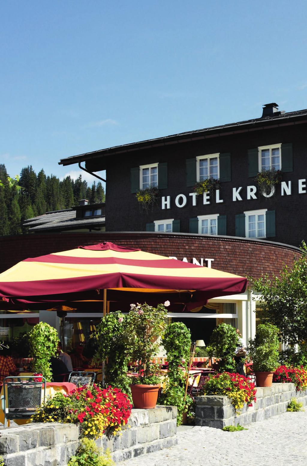 Romantik Hotel Die Krone von Lech Familie Pfefferkorn 6764 Lech am Arlberg Österreich Telefon: