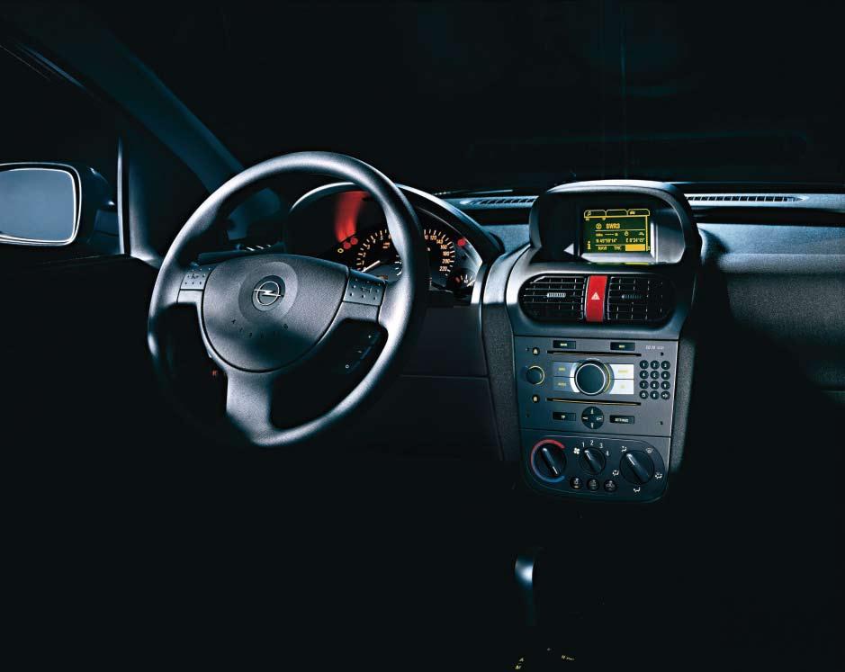 Immer auf dem Laufenden. Das Opel Navigationssystem ist zuverlässig und einfach zu bedienen.