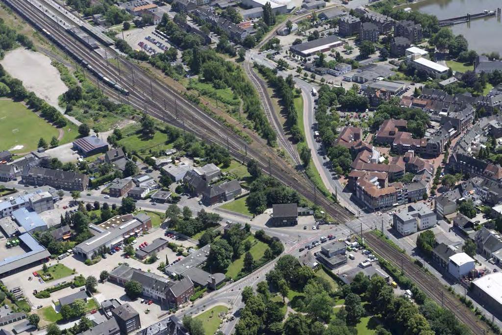 Ist-Situation: Bahnhof Emmerich Ansicht aus der Luft auf den heutigen Bahnhof Emmerich in