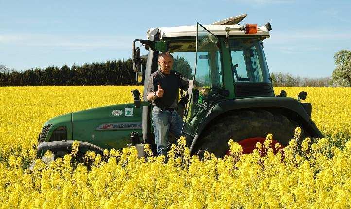 PFLANZENÖLKRAFTSTOFFE IN DER LANDWIRTSCHAFT Rohstoff Der Landwirt wird wieder zum Selbstversorger für Kraftstoff und Futtermittel