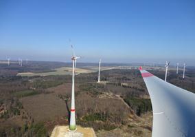 Wir bringen unser Windkraft-Know How ein Tätigkeitsfelder der ESWE Versorgung im Bereich Windenergie Thüga