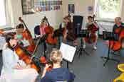 Streichorchester-Tag eingeladen. Der Streicherfachbereich der Musikschule Hildesheim hatte am 27.08.