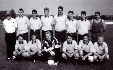 Die AH-Mannschaft schaffte 1995 den Aufstieg in die nächsthöhere Klasse und steigt 1996 nochmals in die Kreisliga auf.