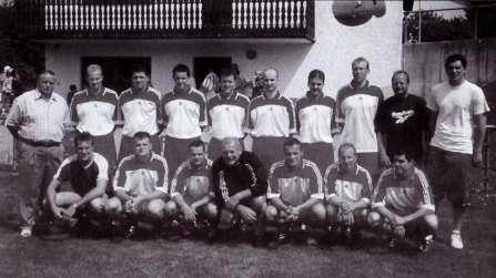 2001 40-jähriges Bestehen des SCL Die erste Mannschaft erreichte unter dem Trainer Josch Grundwürmer den 2.