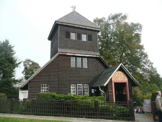 Heilandskapelle in Frankfurt (Oder) wird saniert Seit September vergangenen Jahres wird die Heilandskapelle in der Frankfurter Heimkehrersiedung umfangreich saniert und instandgesetzt; im August