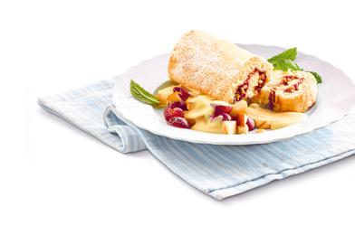 Linzer Bisquit Röllchen mit Trauben-Birnen-Salat & Vanilla-Sauce szeit: 60 Min. Backzeit: 10 Min.