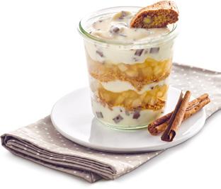 Zimt-Birnen-Grütze-Trifle mit Haselnusskeks & Stracciatella-Creme szeit: 45 Min. Kühlzeit: 120 Min.