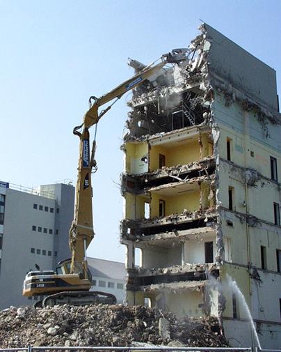 Rückbau Heute Kontrollierter, recyclingorientierter Gebäuderückbau Getrennter Ausbau