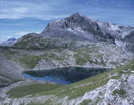 Liebe Bergwanderer & Bergsteiger, liebe Naturfreunde & Abenteurer... Gestalten Sie Ihren Bergurlaub mit geprüften Berg- und Wanderführern!