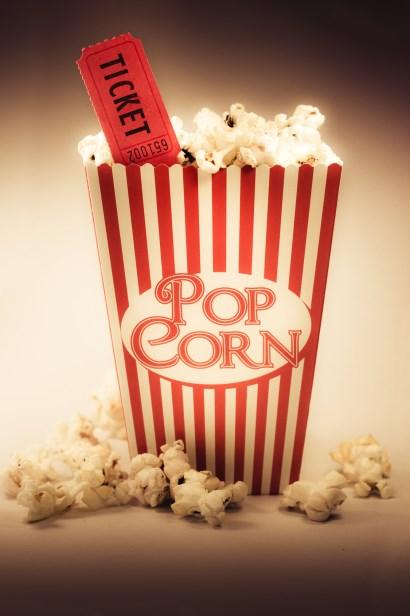 Schweinemuseum Kino Samstag, 12.Mai. 2018 Wir machen es uns im Kino gemütlich. Bei Popcorn, Nachos und Cola schauen wir uns einen tollen Film an.