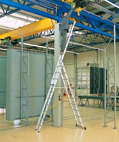 Mehrzweckleitern sind Leitern, die als Anlege-, Schiebe- oder Stehleitern verwendet werden können. Dreiteilige Mehrzweckleitern werden auch als Stehleiter mit aufgesetzter Schiebeleiter bezeichnet.