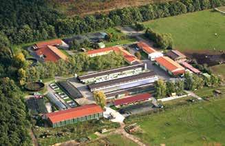 80 Lehr- und Versuchsanstalt 81 Lavendel-Residenz GmbH Stationäre Pflegeeinrichtung mit 146 Plätzen sowie zwei angegliederten Kurzzeitpflegeplätzen in vier Wohnbereichen, Tagespflegeeinrichtung